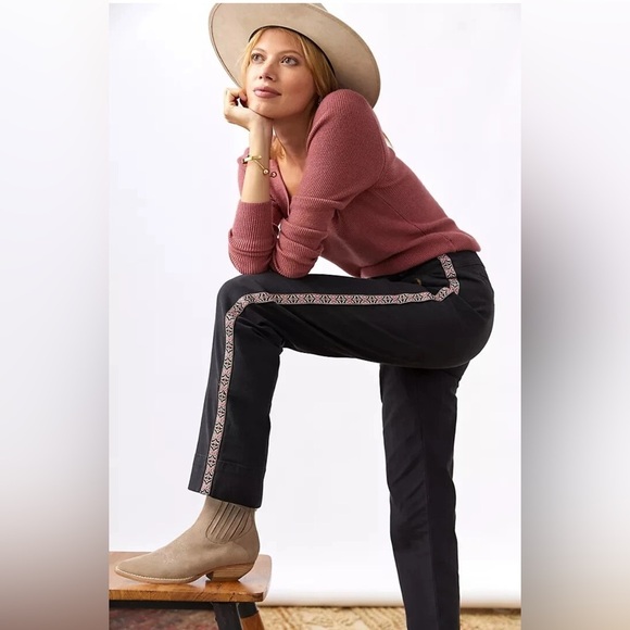 BY ANTHROPOLOGIE Canvas Tapered Embroidered Side Stripe  Trouser Ankle Pants 6 - Picture 4 of 16